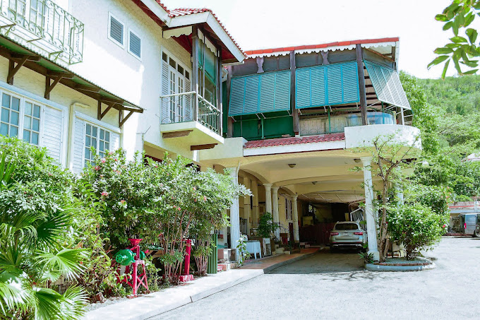 Alhambra Inn