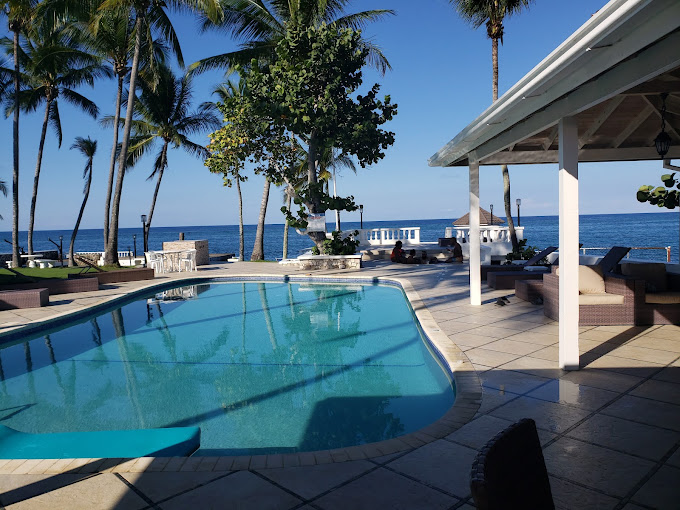 Coral Cay Resort Villas