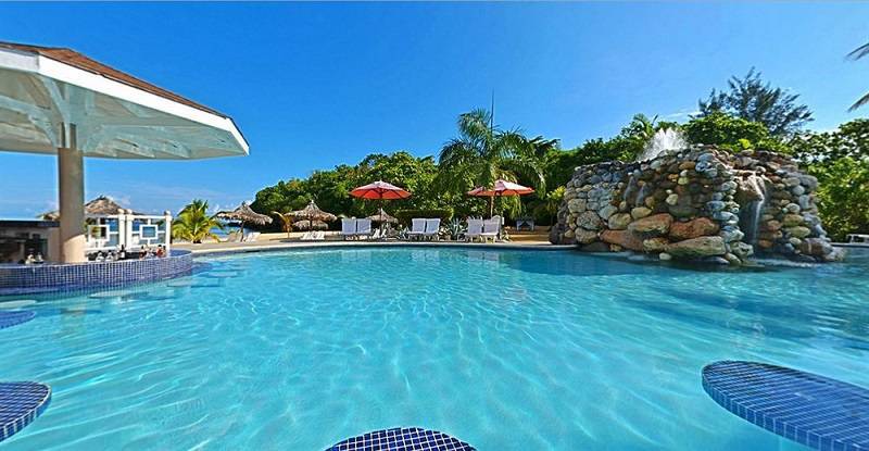 Couples Resorts – San Souci
