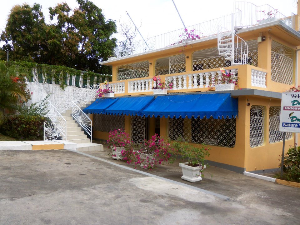 dunns-villa-resort-2.jpg