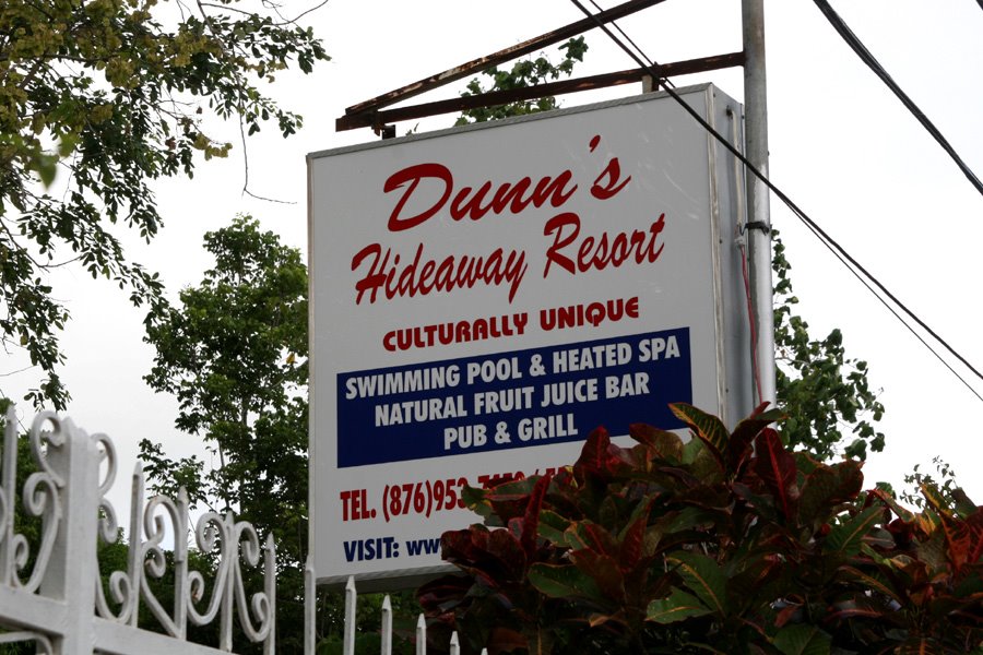 dunns-villa-resort-3.jpg