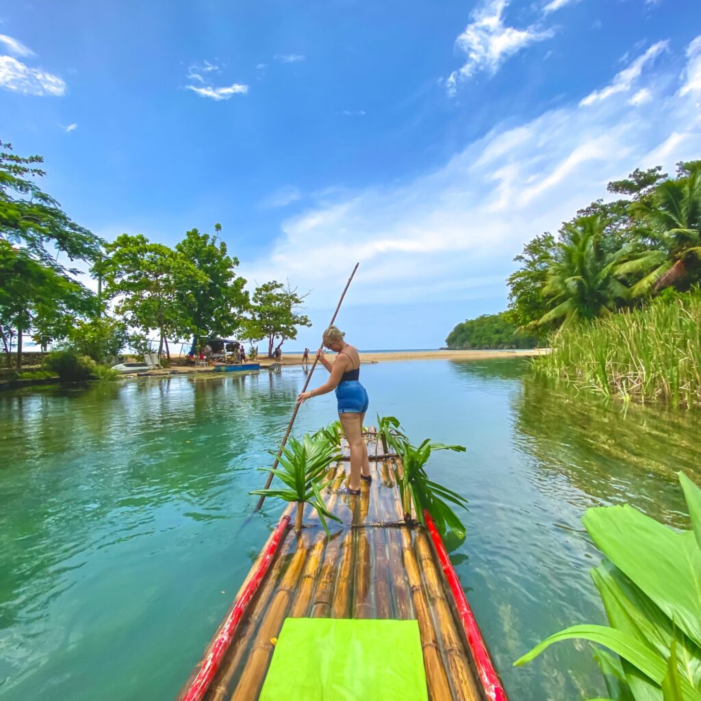 explorer-jamaica-transportation-tours-2.jpg