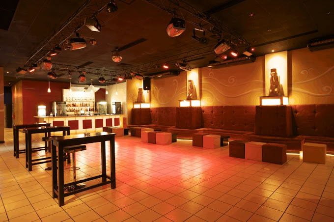 fiction-night-club-lounge-3.jpg