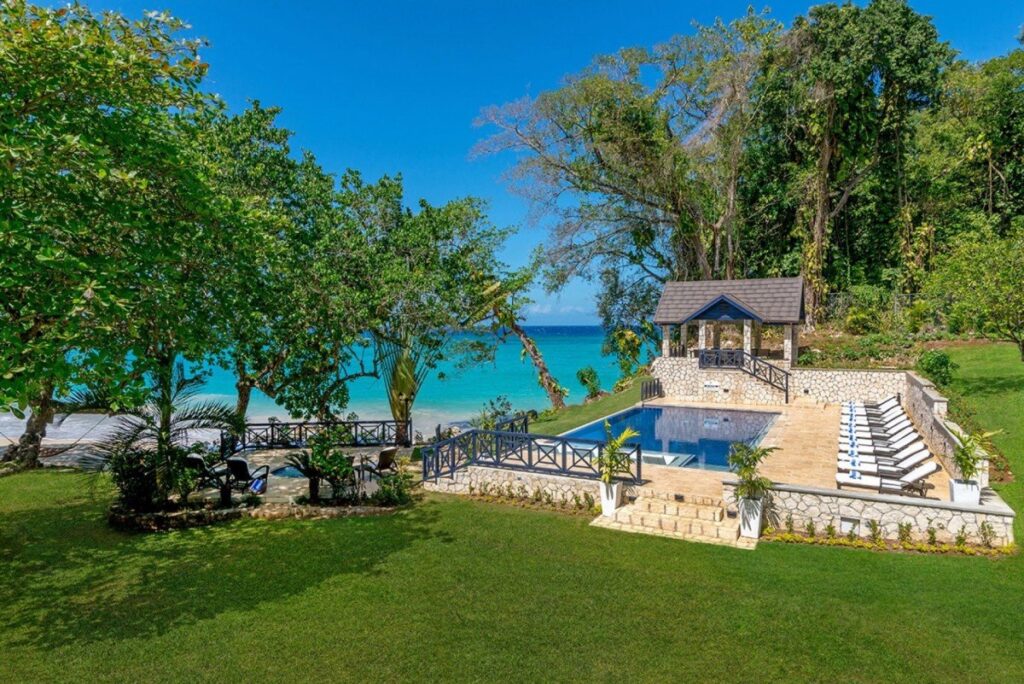 Frankfort Villa
