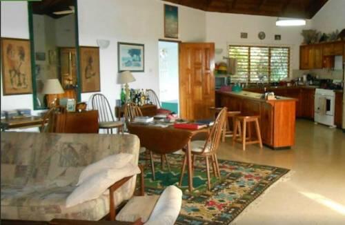 nuestra-casa-guest-house-2.jpg