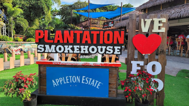 plantation-smokehouse-restaurant-2.jpg