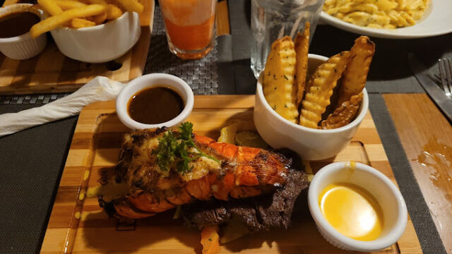 plantation-smokehouse-restaurant-3.jpg