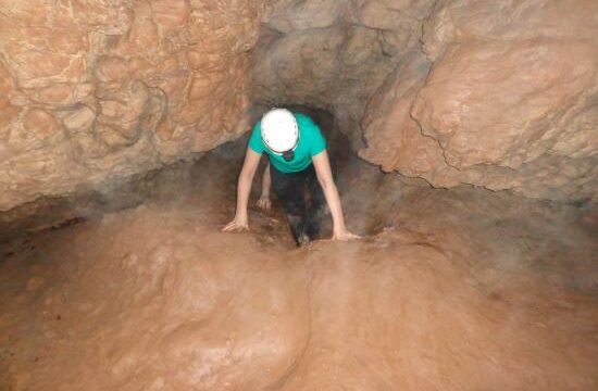 rockspring-cave-3.jpg
