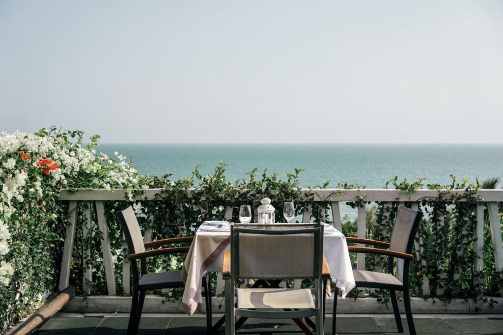 Scarlett Guesthouse By The Sea