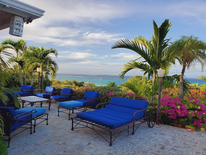 summertime-villa-1.jpg