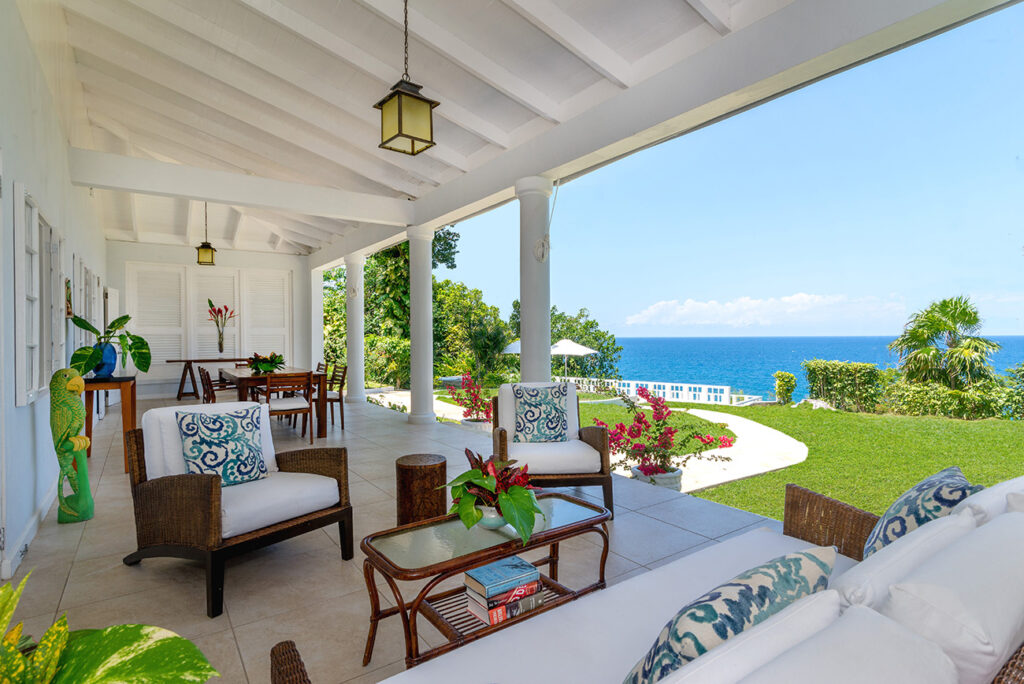 wagwater-villa-1.jpg