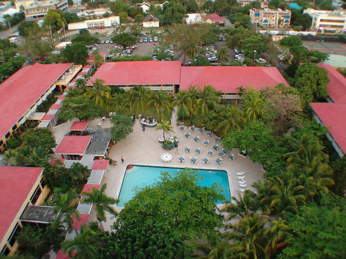 wyndham-hotel-1.jpg
