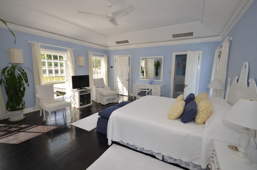 pharos villa 3