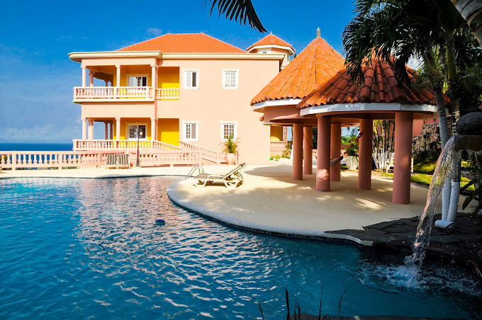 ANNRAM Sunrisers Guest House / Villa