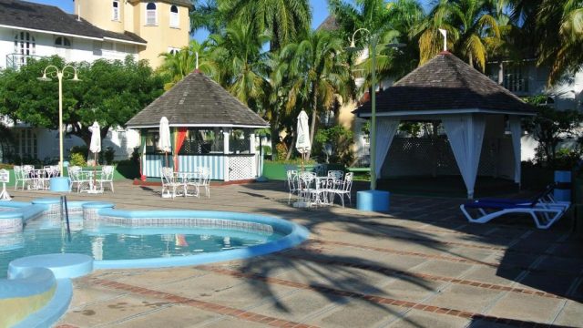 Beach One Bedroom 13 a