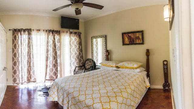 Blue Paloma Bed & Breakfast 1