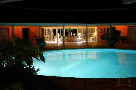 carousel villa 2
