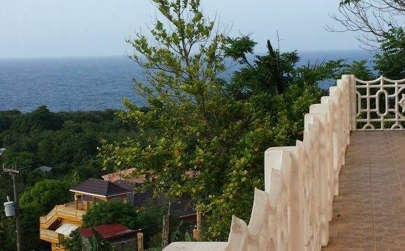 claudia’s cove 2