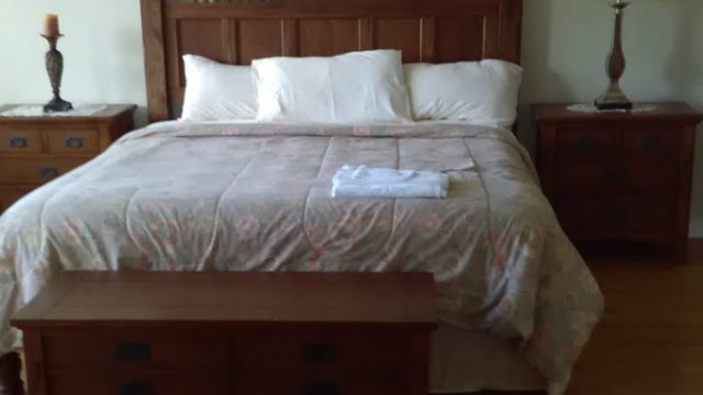 Country Life Crest 2