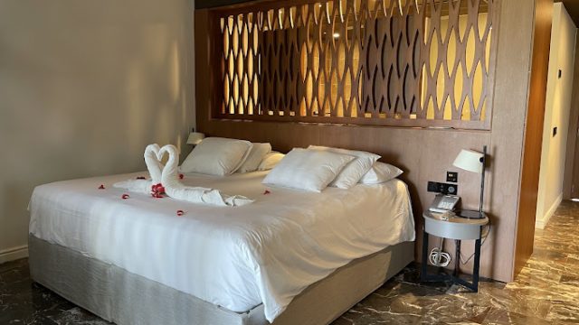 Excellence Oyster Bay 2