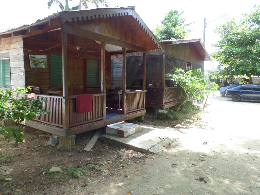 Jah B’s Cottages 2