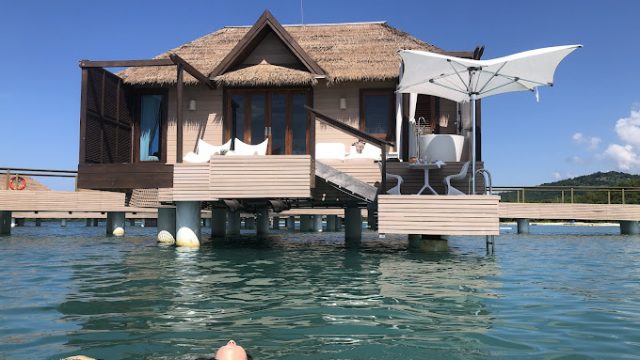 Overwater Bungalows 2