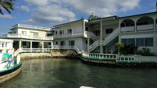 Sahara dela Mer Inn 1