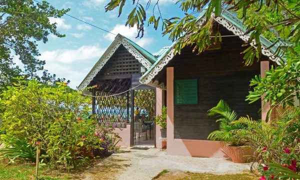 Secret Cabins at Firefly Beach 2