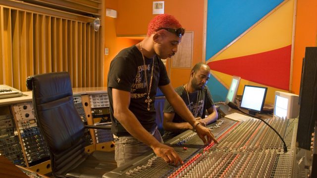 Shocking Vibes Studio 1