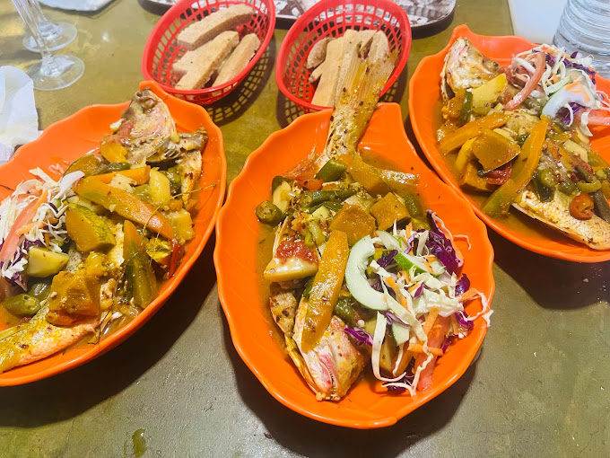 Beachview restaurant and bar 1